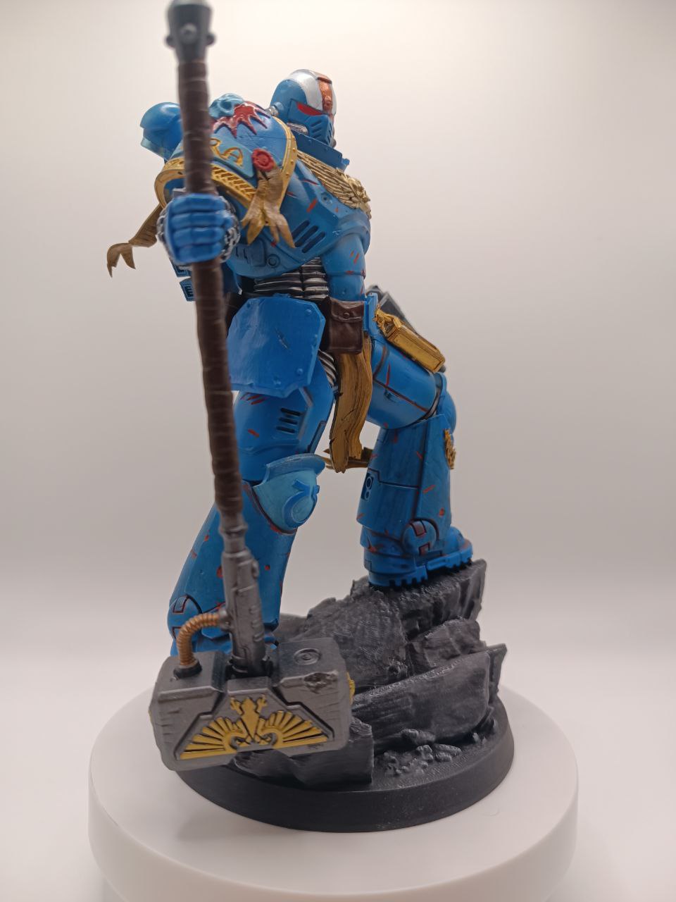 Фигурка Ultramarine Titus Warhammer 40k — изображение 9